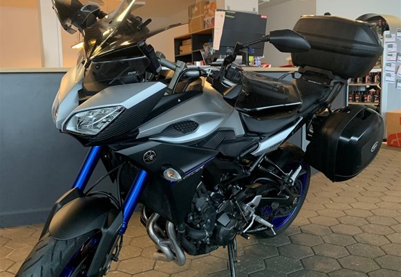 Yamaha Tracer 900