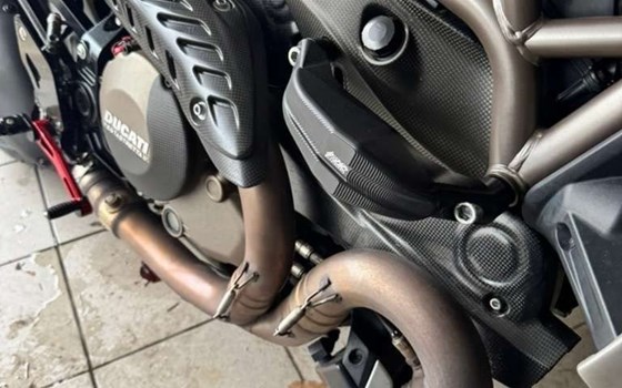 Gebrauchtmotorrad Ducati Monster 1200 S - Bild 11 Gebrauchtmotorrad Ducati Monster 1200 S - Bild 11
