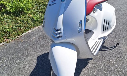 Vespa 946 125 i.e. 3V ABS