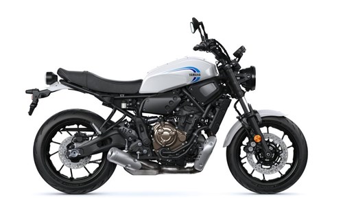 Neumotorrad Yamaha XSR700