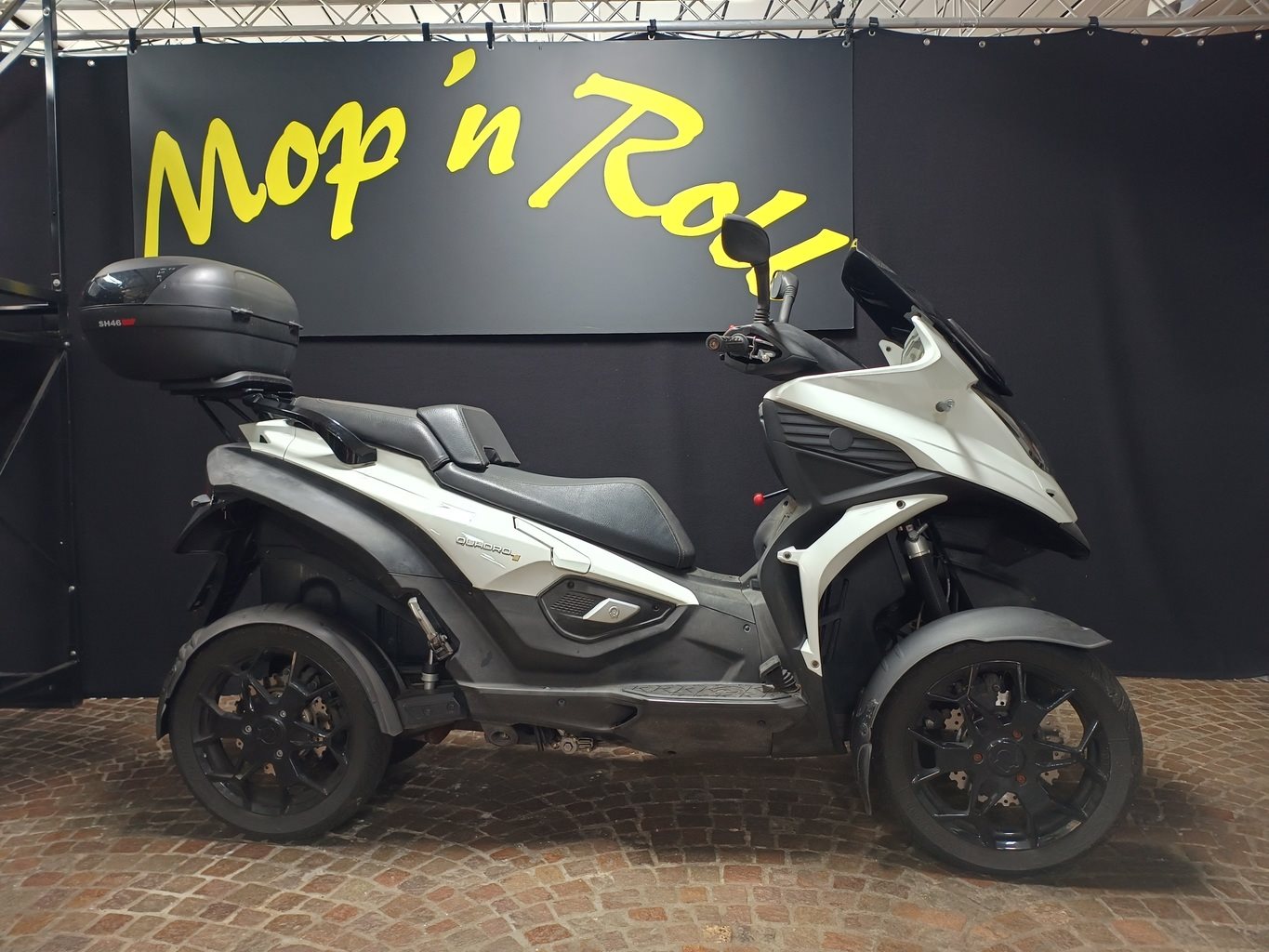 Quadro Vehicles Quadro 4