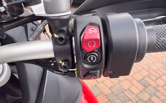 Gebrauchtmotorrad Ducati Multistrada V4 Rally - Bild 7