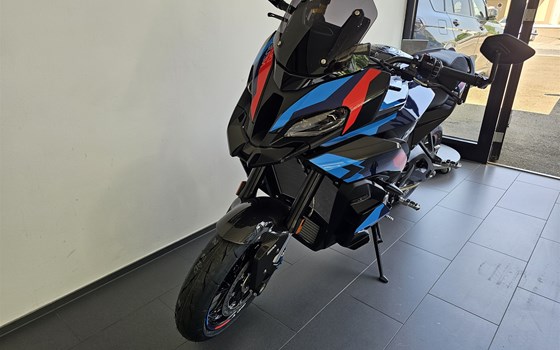 Neufahrzeug BMW M 1000 XR - Bild 2 Neufahrzeug BMW M 1000 XR - Bild 2