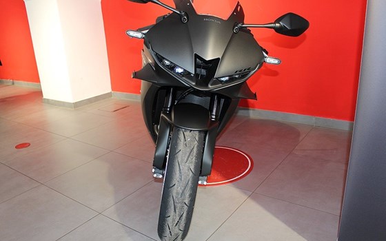 Neufahrzeug Honda CBR600RR - Bild 4 Neufahrzeug Honda CBR600RR - Bild 4
