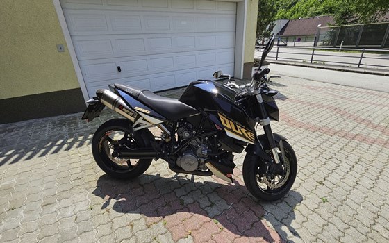 Gebrauchtmotorrad KTM 990 Super Duke - Bild 3 Gebrauchtmotorrad KTM 990 Super Duke - Bild 3