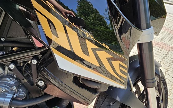 Gebrauchtmotorrad KTM 990 Super Duke - Bild 8 Gebrauchtmotorrad KTM 990 Super Duke - Bild 8