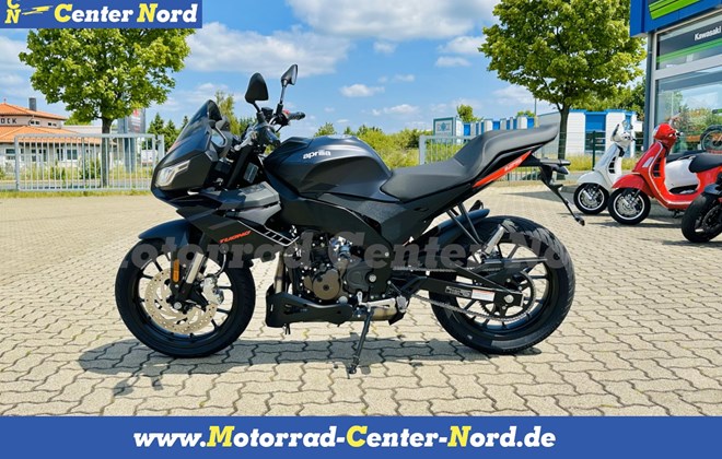 Aprilia Tuono 125