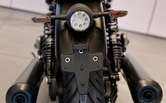 Neufahrzeug Moto Guzzi V7 Stone - Bild 14