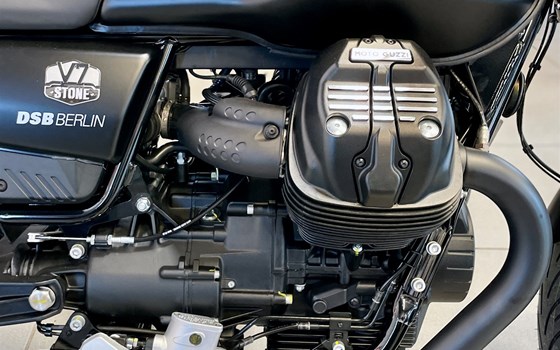 Neufahrzeug Moto Guzzi V7 Stone - Bild 8