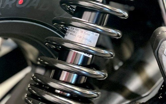 Neufahrzeug Moto Guzzi V7 Stone - Bild 10