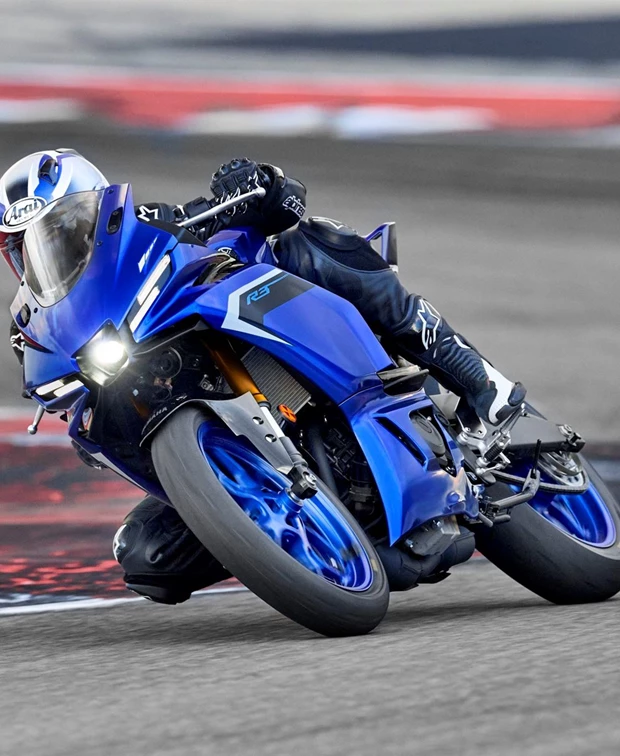 Yamaha R3<br />2025