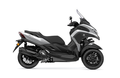 Neumotorrad Yamaha Tricity 300