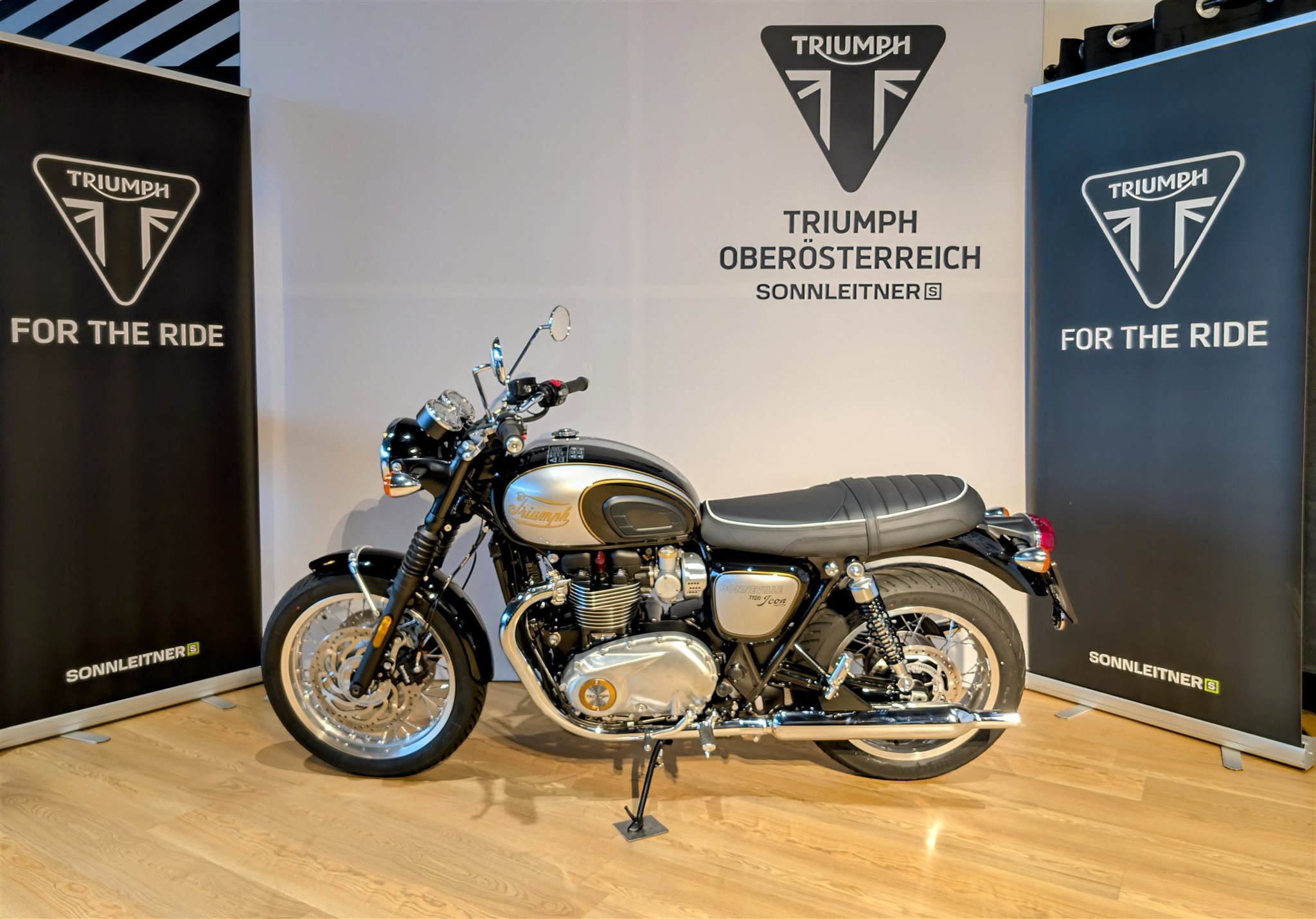 Triumph Bonneville T120<br />Bonneville T 120 " Icon Edition"!