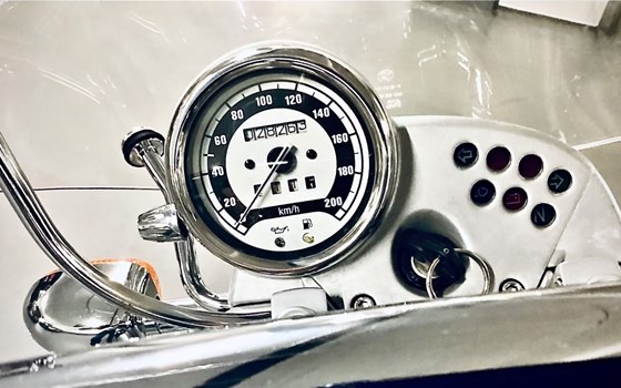 Gebrauchtmotorrad BMW R 1200 C - Bild 4