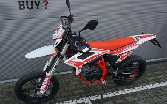 Gebrauchtmotorrad Beta RR 125 LC Motard - Bild 2 Gebrauchtmotorrad Beta RR 125 LC Motard - Bild 2