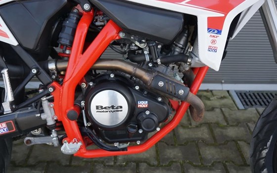 Gebrauchtmotorrad Beta RR 125 LC Motard - Bild 5 Gebrauchtmotorrad Beta RR 125 LC Motard - Bild 5
