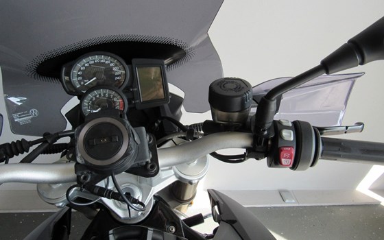 Gebrauchtmotorrad BMW F 800 R - Bild 11