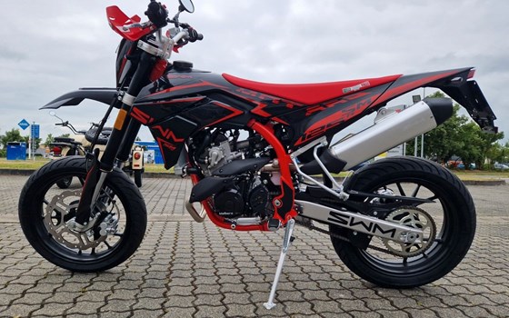 Neufahrzeug SWM SM 125 R - Bild 10