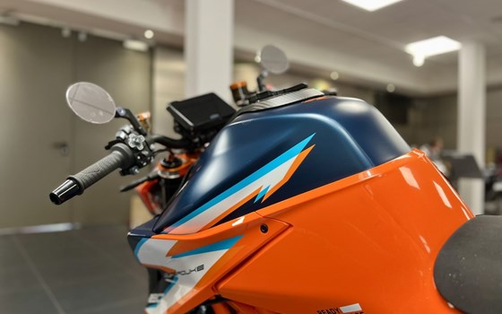 Gebrauchtmotorrad KTM 1290 Super Duke RR - Bild 9