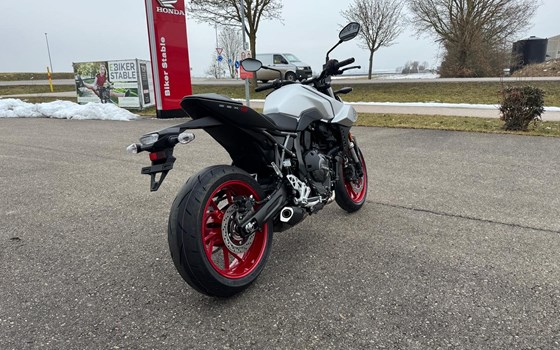 Neufahrzeug Suzuki GSX-8S - Bild 3