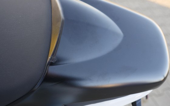 Gebrauchtmotorrad Triumph Speed Triple 1050 - Bild 11