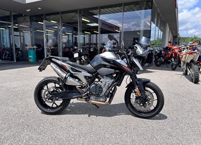 GEBRAUCHTFAHRZEUG KTM 790 Duke