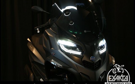 Neufahrzeug Piaggio MP3 530 HPE Exclusive - Bild 16