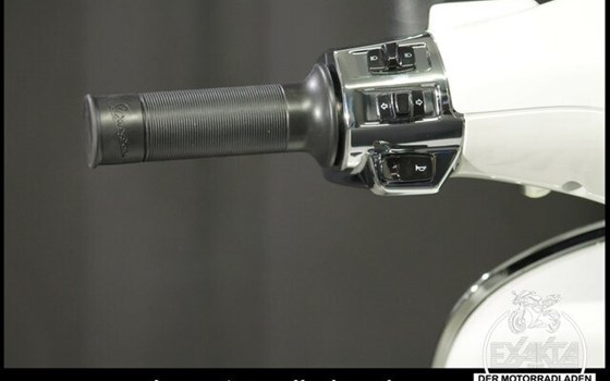 Neufahrzeug Vespa Primavera Elettrica - Bild 8