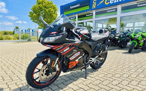 Neufahrzeug Aprilia RS 125 Replica - Bild 9