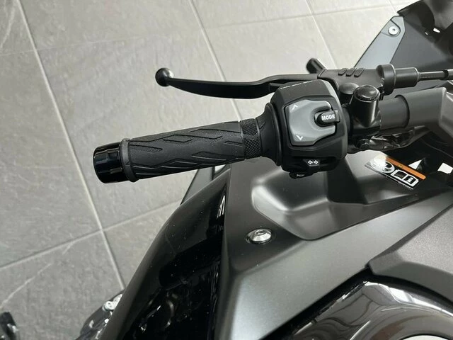 Angebot Suzuki GSX-8R Bild 9: Angebot Suzuki GSX-8R