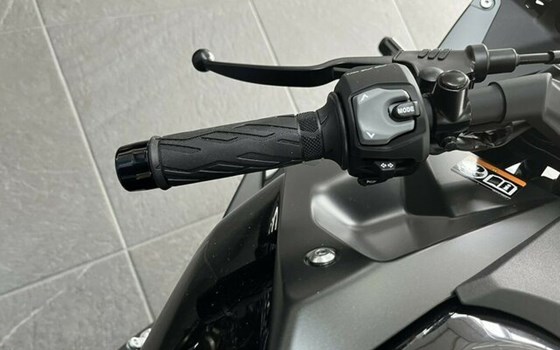 Neufahrzeug Suzuki GSX-8R - Bild 9