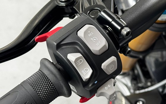 Neufahrzeug Triumph Speed Triple 1200 RS - Bild 11