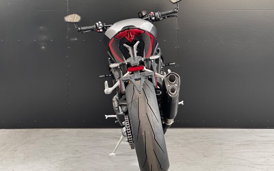 Neufahrzeug Triumph Speed Triple 1200 RS - Bild 4