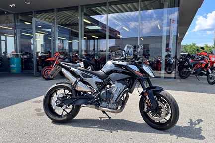 KTM 790 Duke