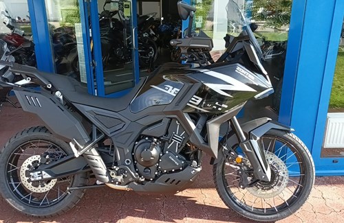 Neumotorrad Zontes 703F