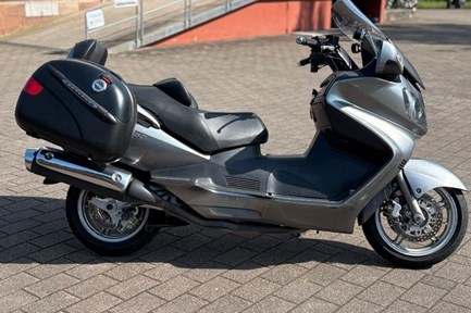 Suzuki Burgman 650