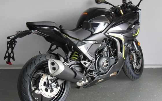 Neufahrzeug Benelli Tornado 550 - Bild 6