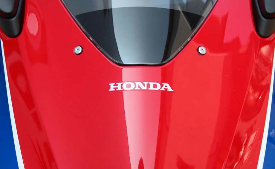 Offer Honda CBR1000RR-R Fireblade Bild 17: Offer Honda CBR1000RR-R Fireblade