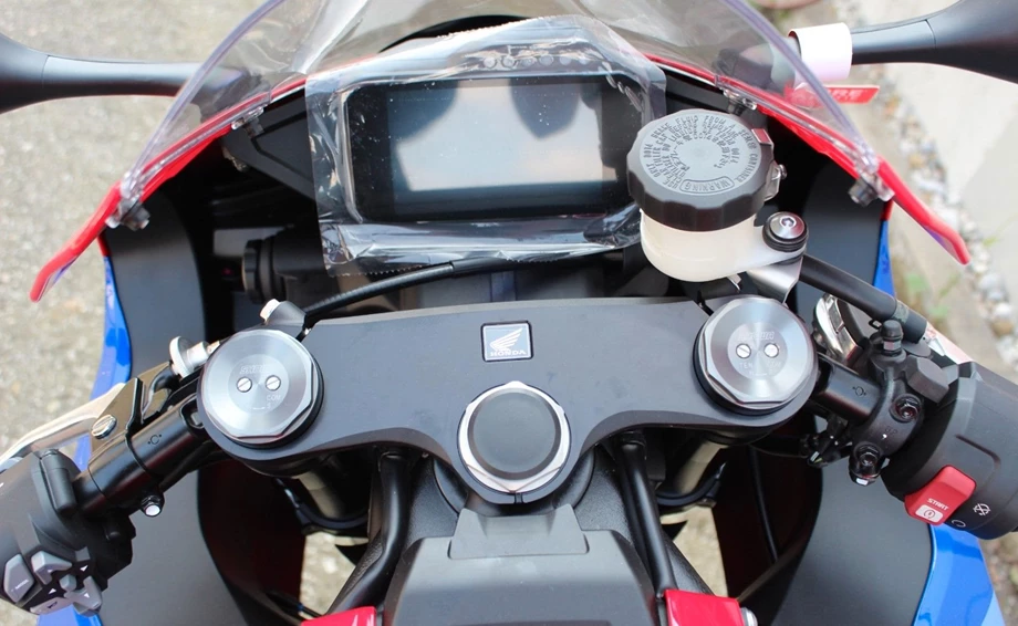 Offer Honda CBR1000RR-R Fireblade Bild 5: Offer Honda CBR1000RR-R Fireblade