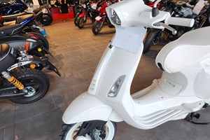 Angebot Vespa Sprint Justin Bieber X Vespa 125
