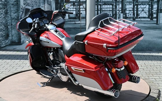 Gebrauchtmotorrad Harley-Davidson Road Glide Ultra - Bild 12