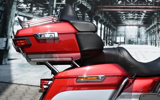 Gebrauchtmotorrad Harley-Davidson Road Glide Ultra - Bild 5