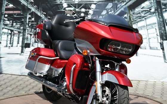 Gebrauchtmotorrad Harley-Davidson Road Glide Ultra - Bild 6