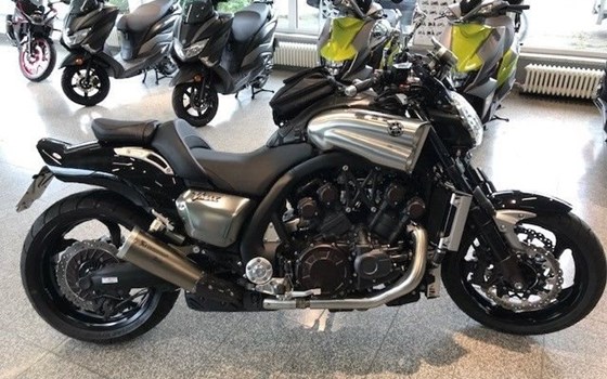 Gebrauchtmotorrad Yamaha V-MAX - Bild 1