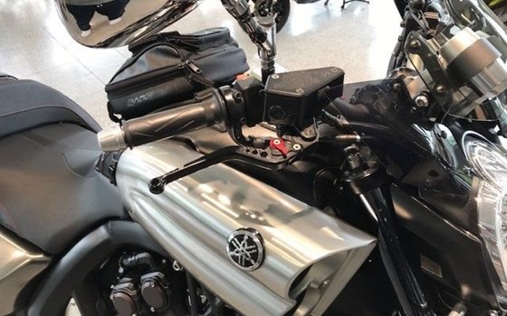 Gebrauchtmotorrad Yamaha V-MAX - Bild 11