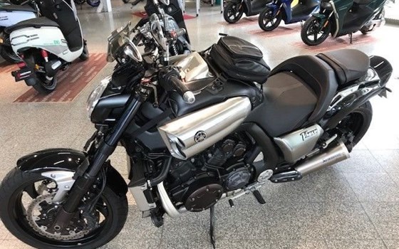Gebrauchtmotorrad Yamaha V-MAX - Bild 4