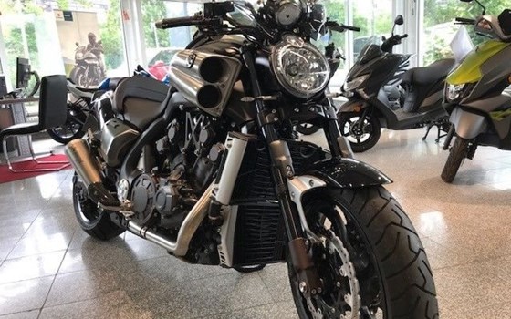 Gebrauchtmotorrad Yamaha V-MAX - Bild 8