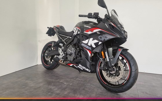 Neufahrzeug Suzuki GSX-8R - Bild 1 Neufahrzeug Suzuki GSX-8R - Bild 1