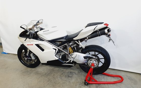 Gebrauchtmotorrad Ducati 848 - Bild 8