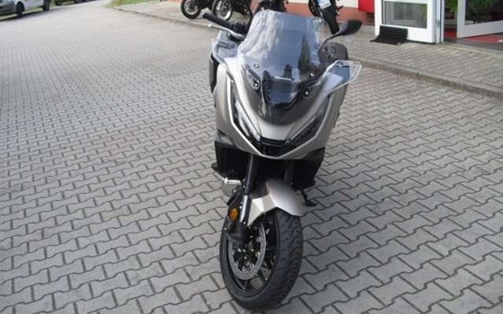Neufahrzeug Honda NT1100 - Bild 4